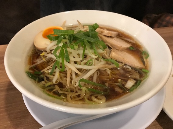 菜幸　醤油ラーメン